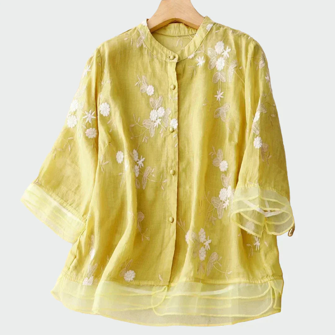 Siuvinėta blusa