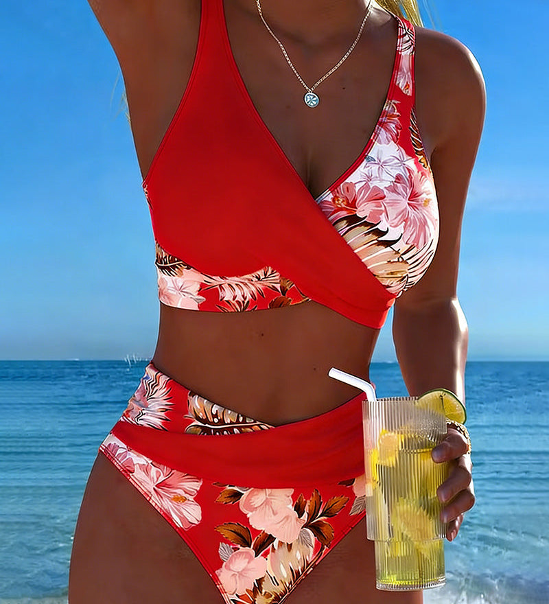 Bikini su Kontrastingu Gėlių Raštu ir Skeltuku