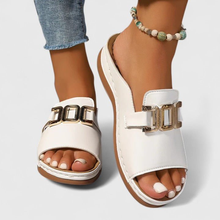 Frieda | Ortopediniai sandalai