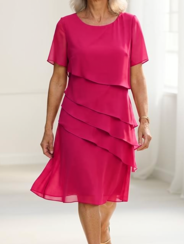 Elegantiška Ruffle Komforto Suknelė