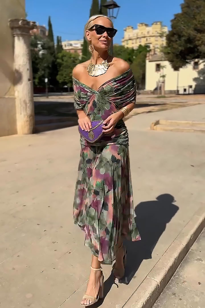 Elegantiška Maxi Suknelė Šventėms su V Formos Iškirpte