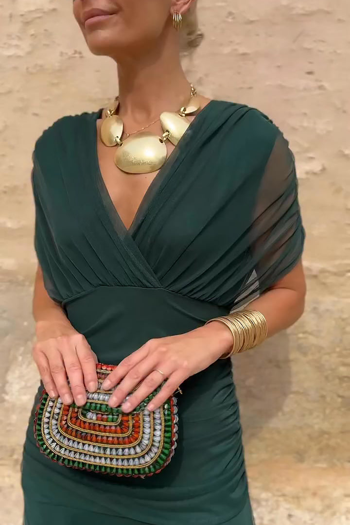 Elegantiška Maxi Suknelė Šventėms su V Formos Iškirpte