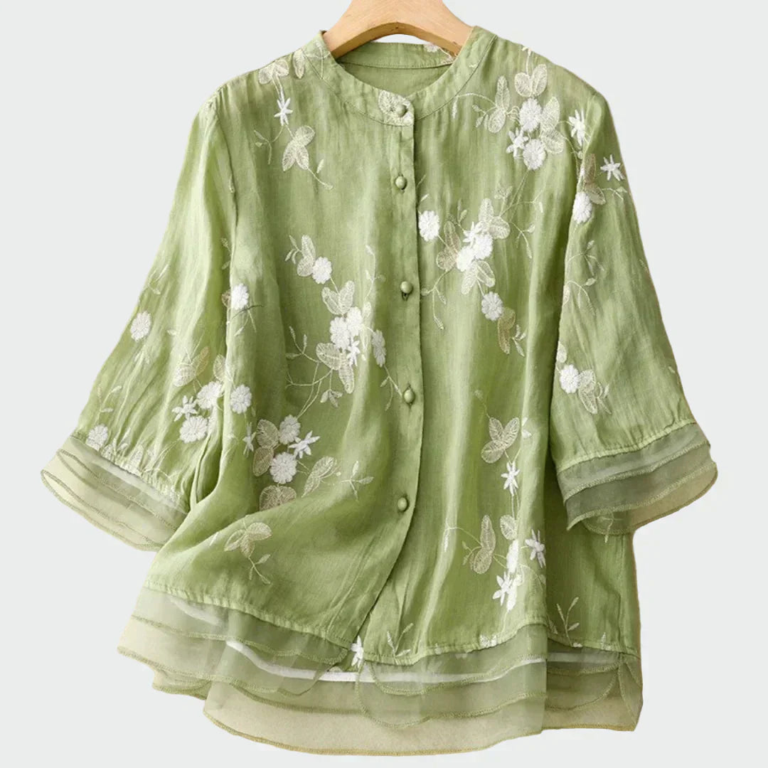 Siuvinėta blusa