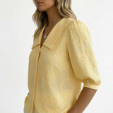 Romantiška blusa su ramunėlių siuvinėjimu
