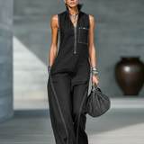 Minimalistinis moteriškas jumpsuit