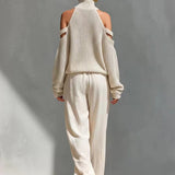 Modern Knit and Linen Set