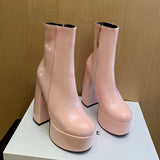 Elegantiški platforminiai aukštakulniai batai, suteikiantys pasitikėjimo