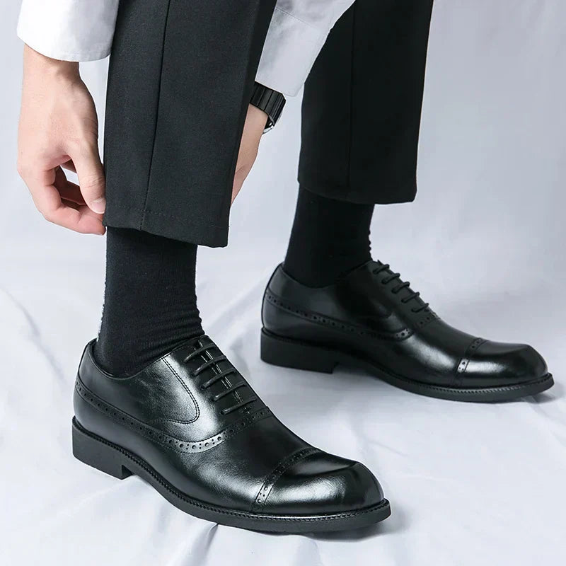 Klassische Schuhe