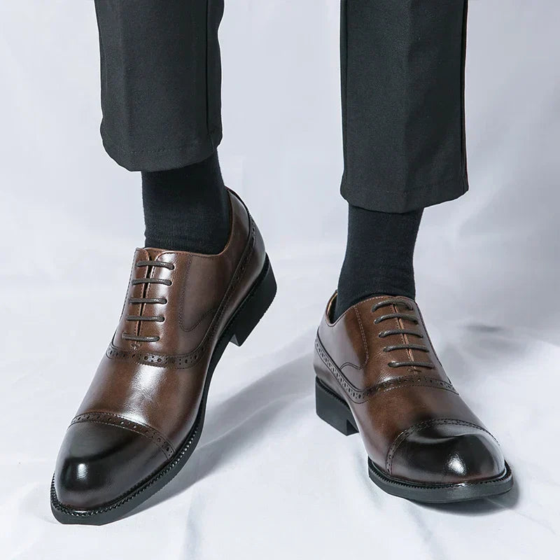 Klassische Schuhe