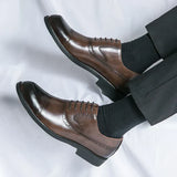 Klassische Schuhe
