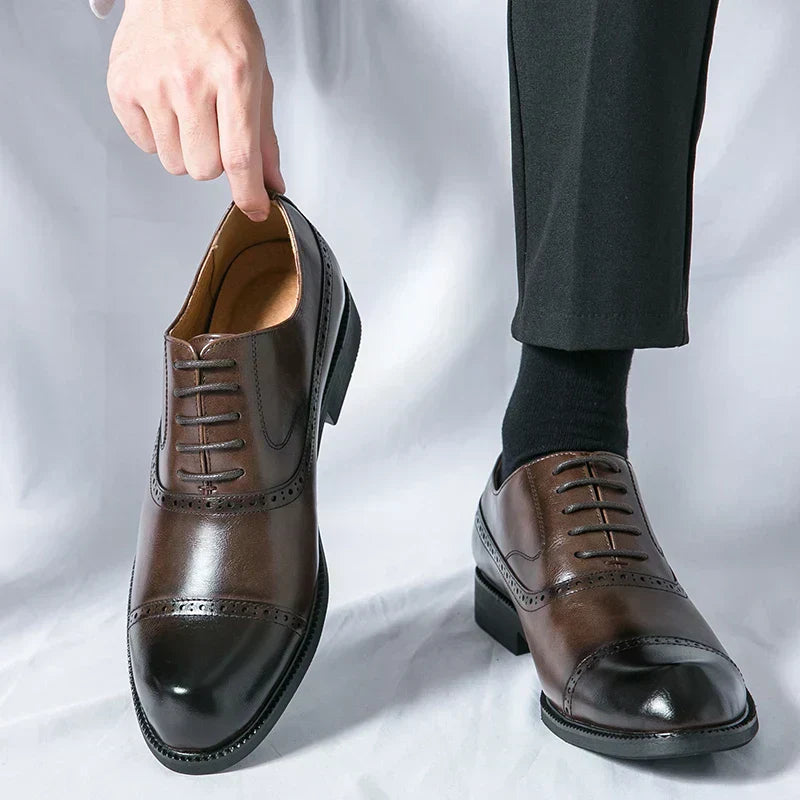 Klassische Schuhe