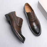 Klassische Schuhe