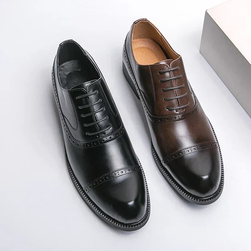 Klassische Schuhe