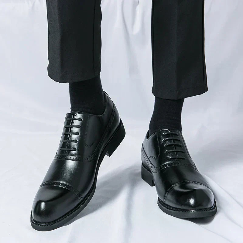Klassische Schuhe