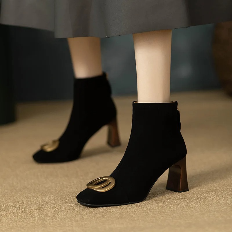 Velvet Shoes