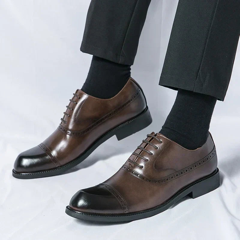 Klassische Schuhe