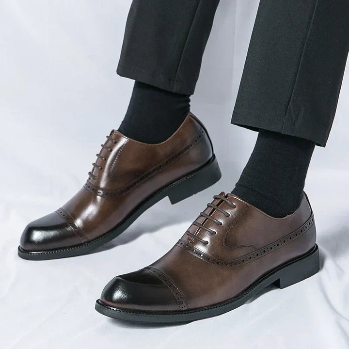 Klassische Schuhe