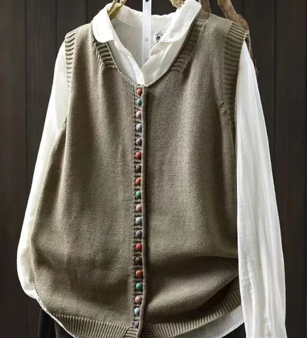 Knit Sweater (Juoda)