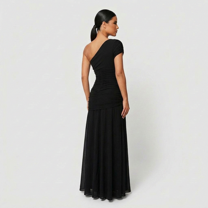 Elegantiška Ilga Suknelė (Juoda)