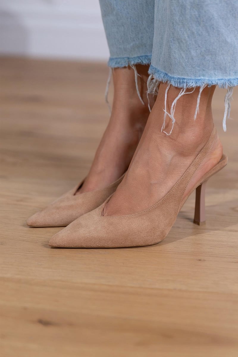 Nude Slingback Shoes with Slim Heel