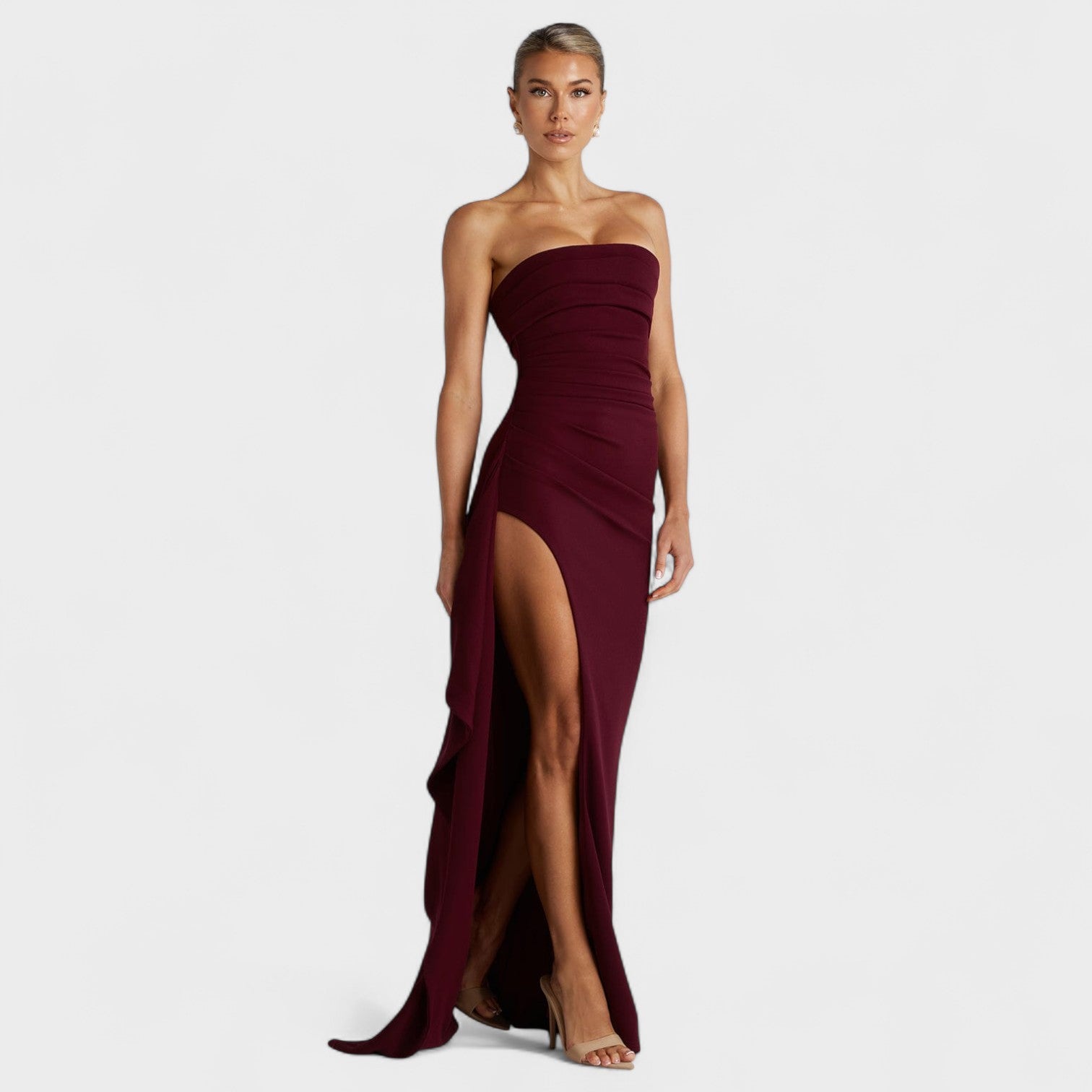 Maxi Suknelė su Elegancija
